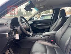 مازدا CX-30